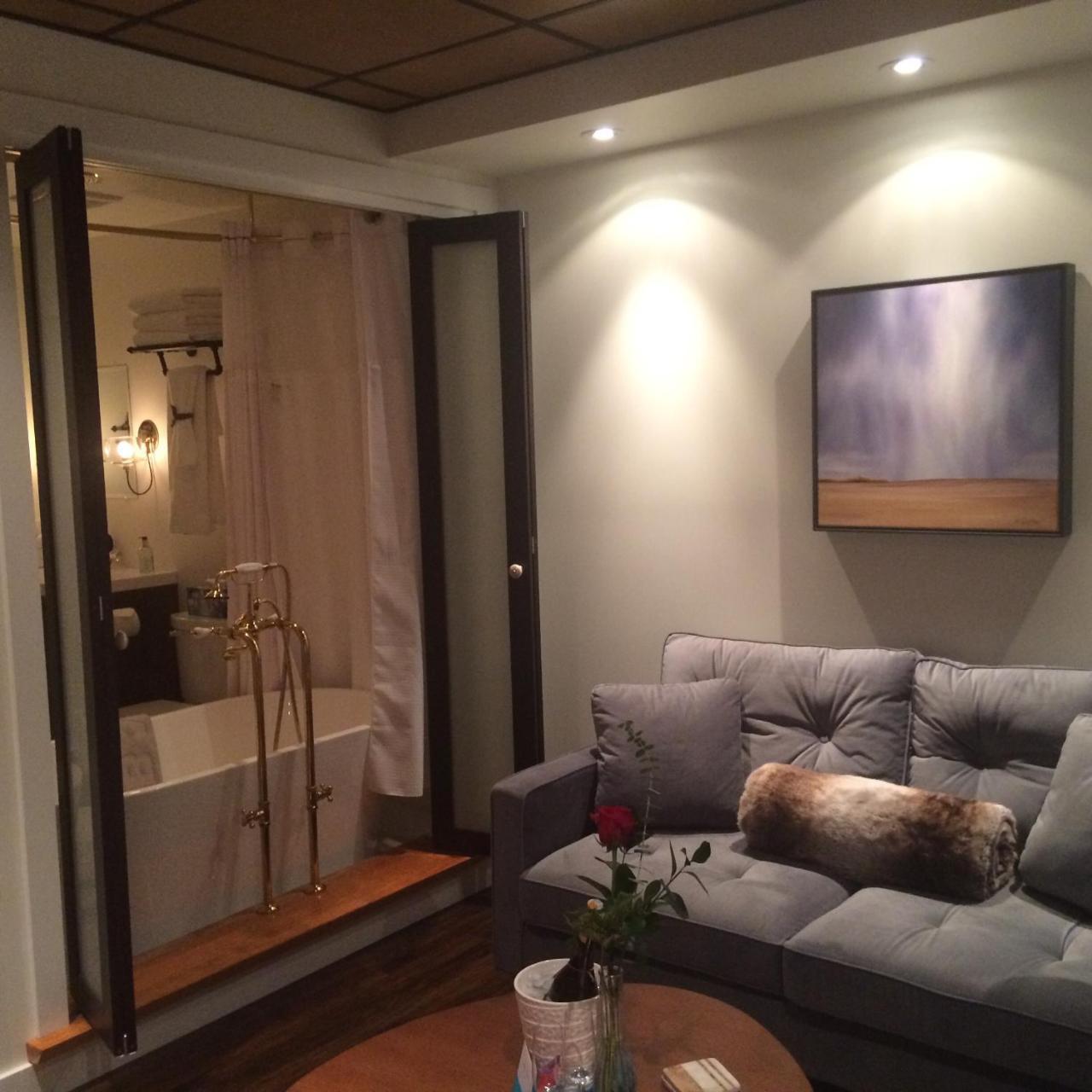 Spa Inspired Guest Suite แจสเปอร์ ภายนอก รูปภาพ